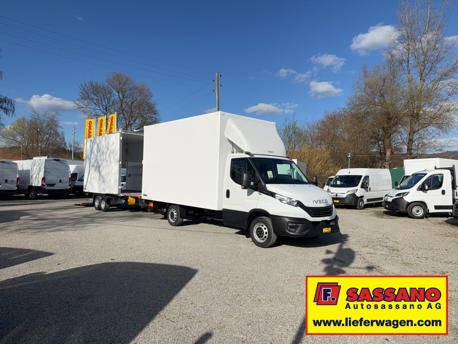 IVECO Daily 35 S 18 HI-MATIC SIMON Anhängerzug mit 2x Hebeb
