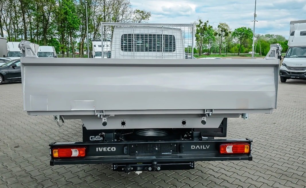 IVECO Daily 70 C 18H D, Diesel, Voiture nouvelle, Manuelle - 4