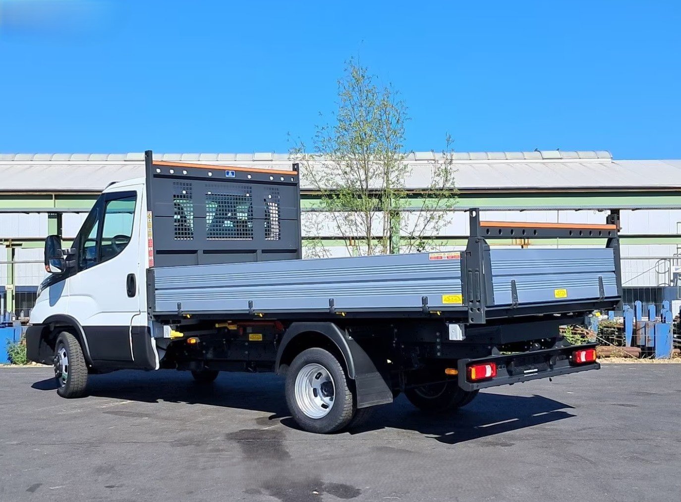 IVECO Daily 35 C 18H Dreiseitenkipper, Diesel, New car, Manual - 4
