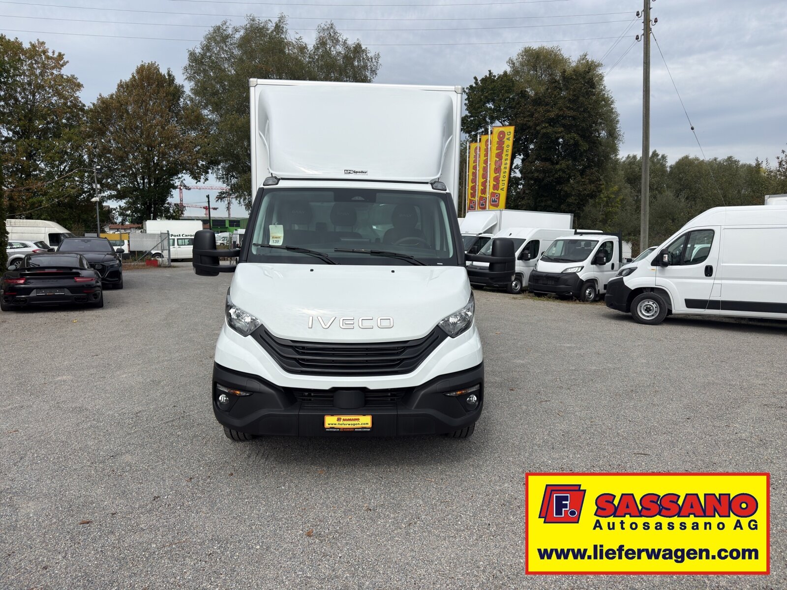 IVECO Daily 35S18 HI-MATIC Ultra Light Koffer mit Hebebühne CH F, Diesel, Neuwagen, Automatik - 3