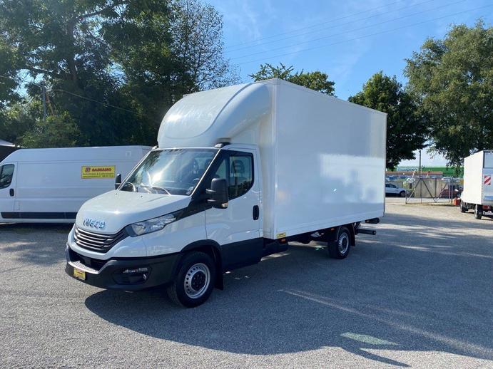 IVECO DAILY 35 S 18 3.0 Koffer mit Hebebühne + Seitentüre, Diesel, Second hand / Used, Manual