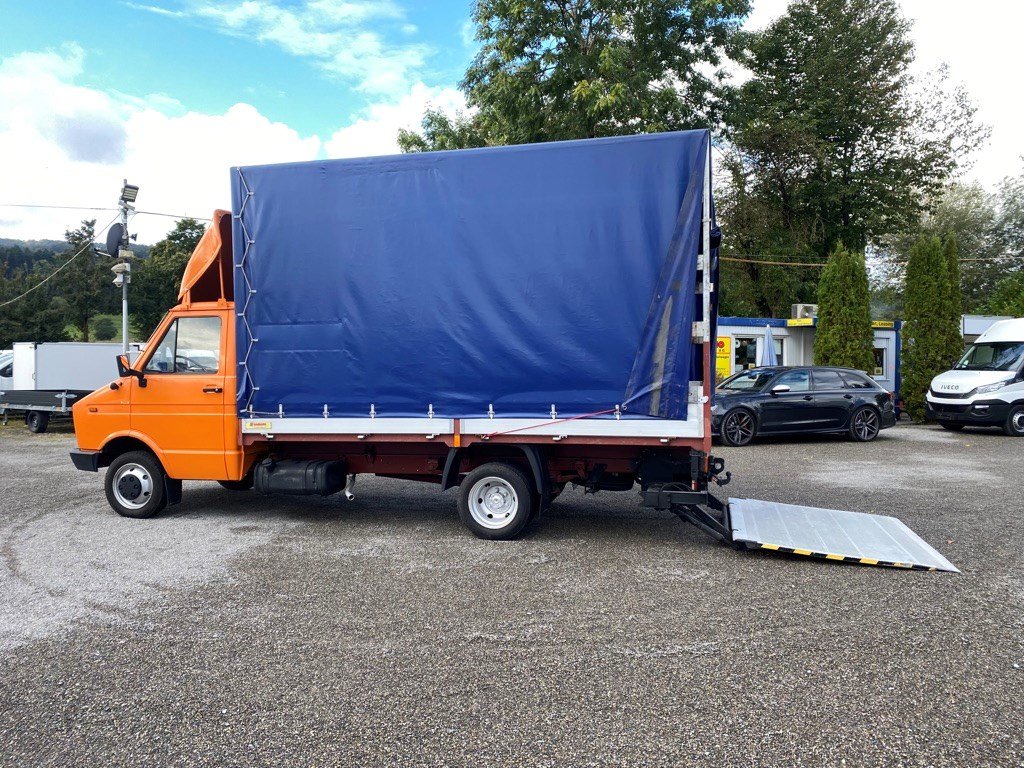 IVECO DAILY Blache / Hebebühne / Anhängerkupplung, Benzina, Occasioni / Usate, Manuale - 4