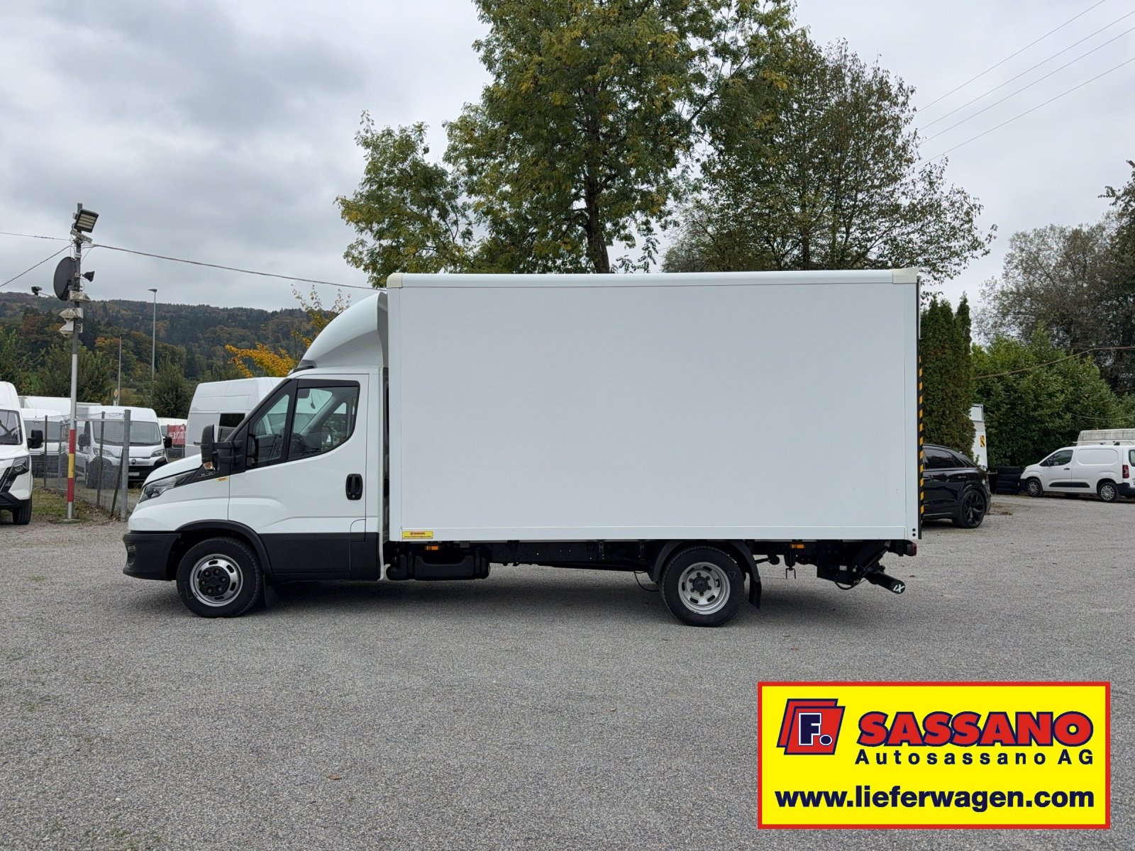 IVECO Daily 35 C 16 Koffer mit Hebebühne, Diesel, Occasion / Gebraucht, Handschaltung - 3