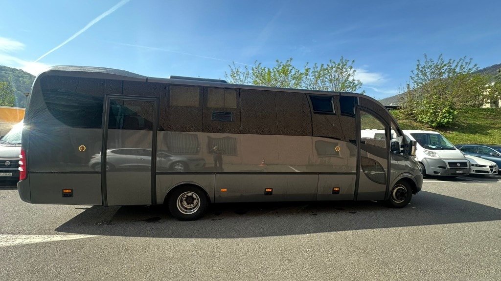 IVECO Daily 72C18 Autobus