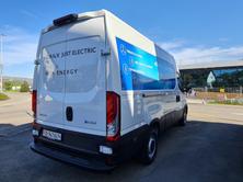 IVECO DAILY 35s14E V, Electric, Ex-demonstrator, Automatic - 6