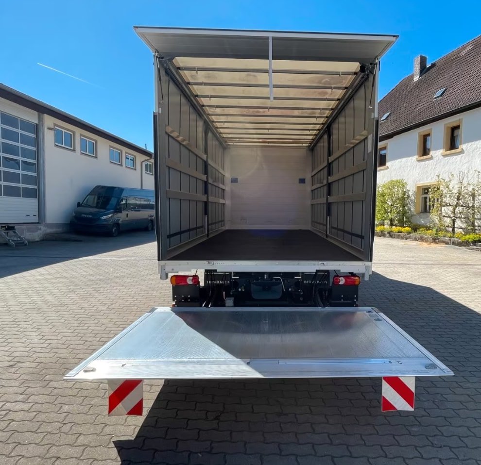 IVECO Eurocargo ML80E21 Schiebeplane mit Ladebordwand, Diesel, Voiture nouvelle, Automatique - 4