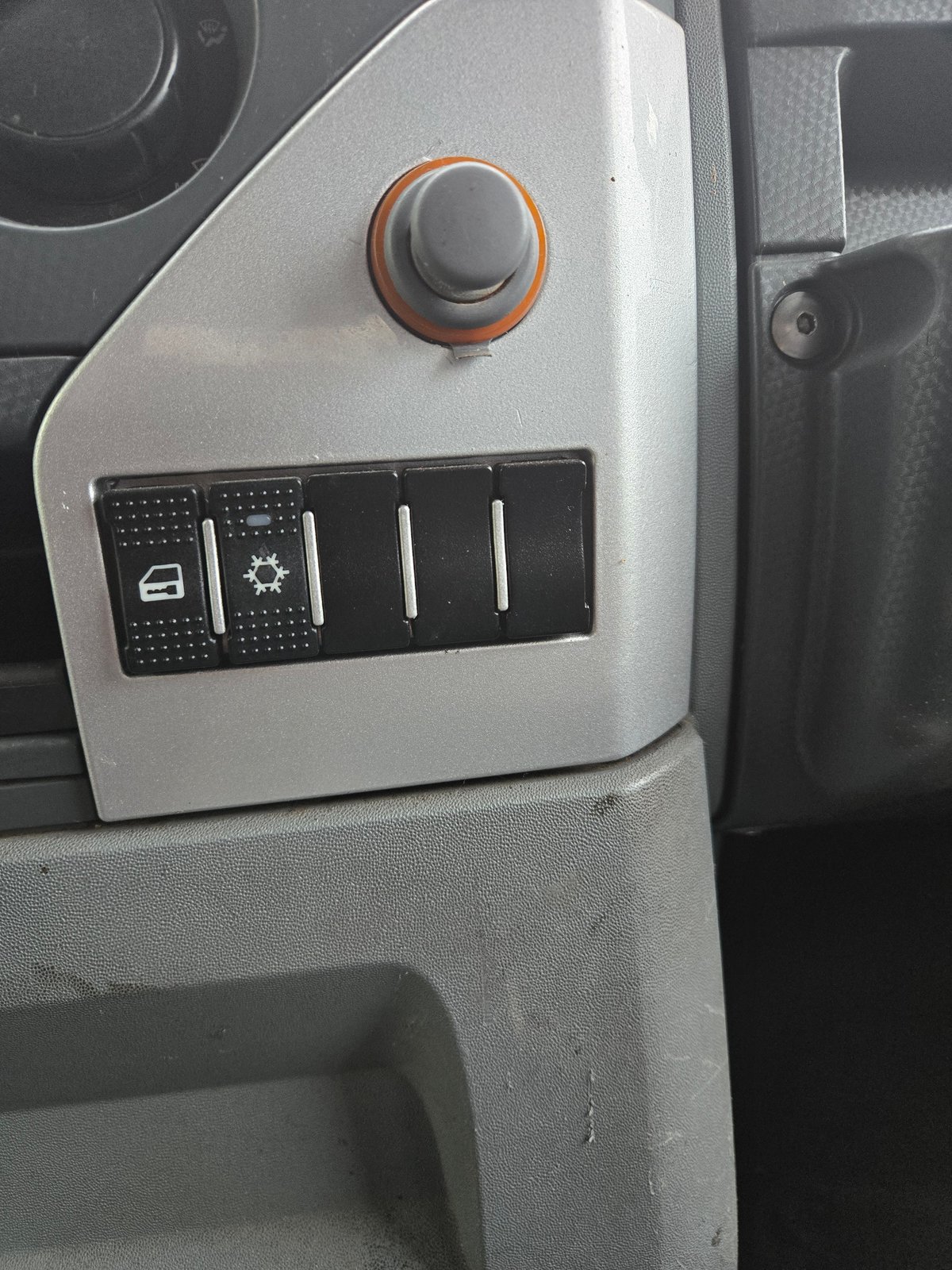 IVECO Massif 3.0 HPT Stationw., Diesel, Occasion / Gebraucht, Handschaltung - 6