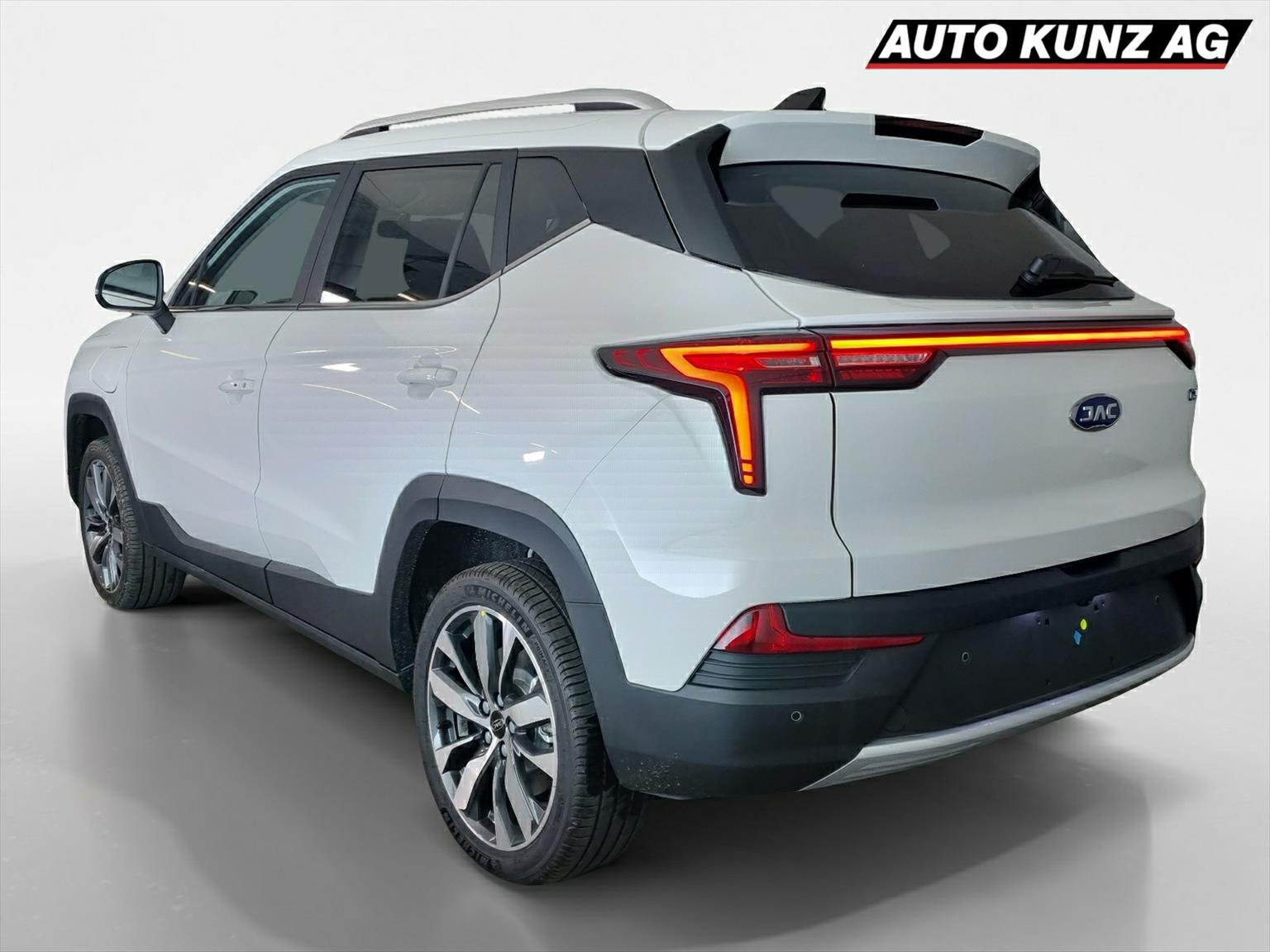 JAC e-JS4 Elektro 65.7kWh 410km 2026, Elettrica, Auto nuove, Automatico - 2