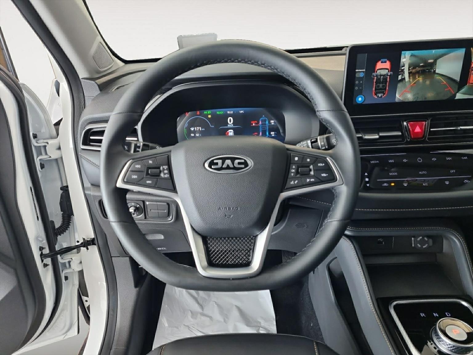 JAC e-JS4 Elektro 65.7kWh 410km 2026, Elettrica, Auto nuove, Automatico - 7