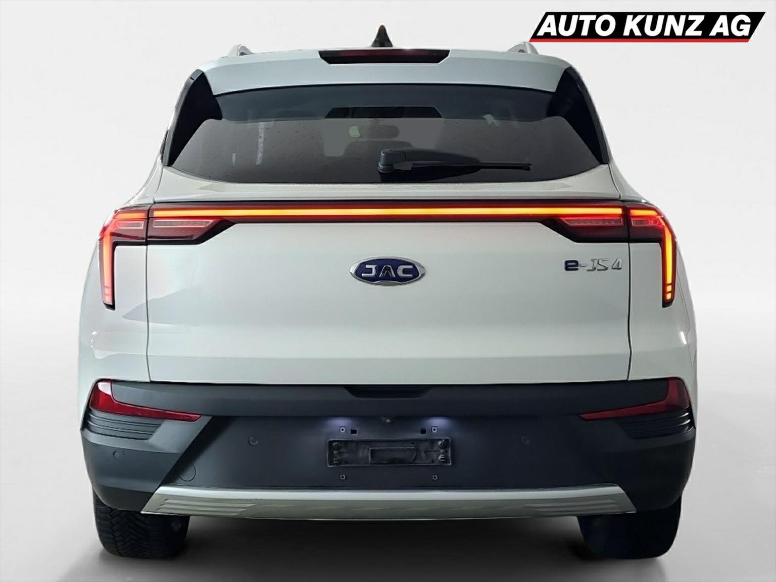 JAC e-JS4 EV Elektro Automat SUV, Elektro, Occasion / Gebraucht, Automatik - 4