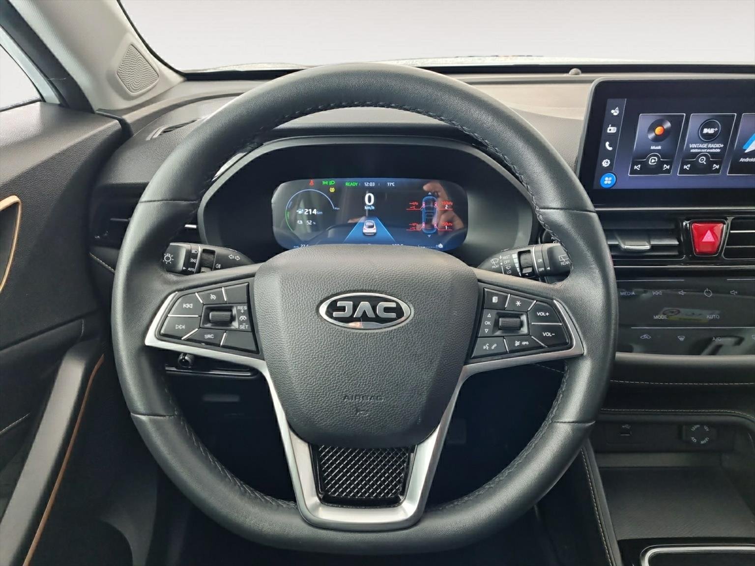 JAC e-JS4 EV Elektro Automat SUV, Elektro, Occasion / Gebraucht, Automatik - 7