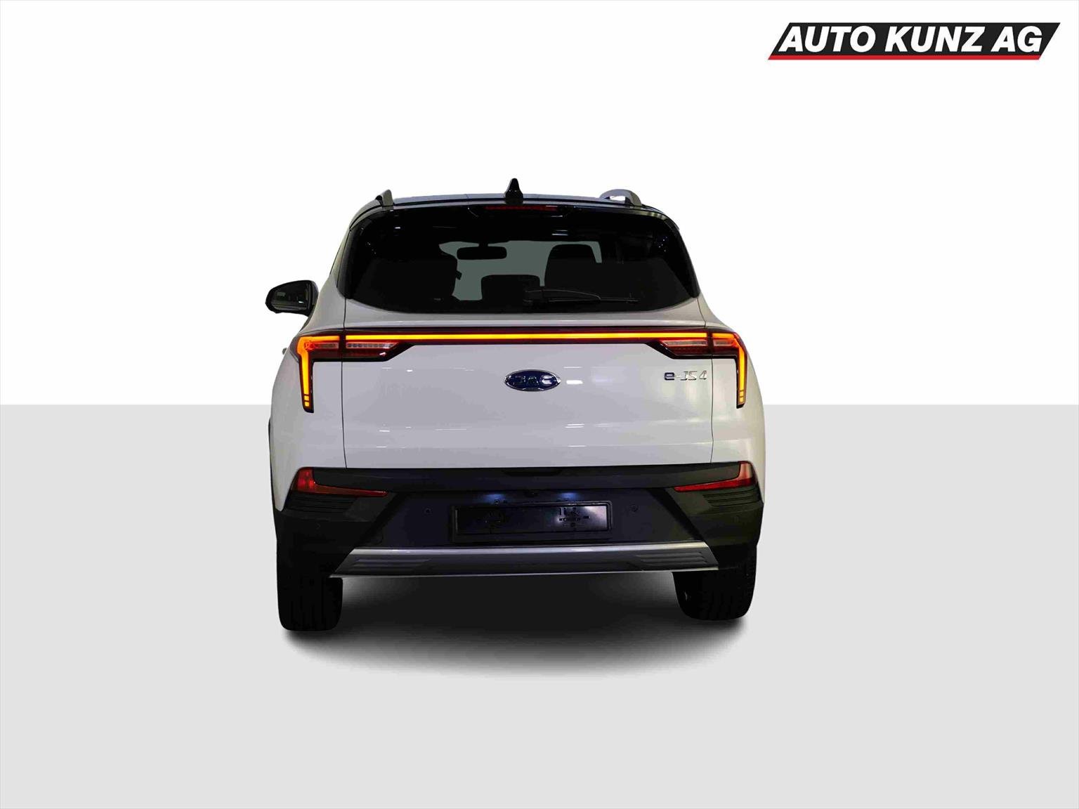JAC e-JS4 EV Elektro Automat SUV, Elektro, Occasion / Gebraucht, Automatik - 4