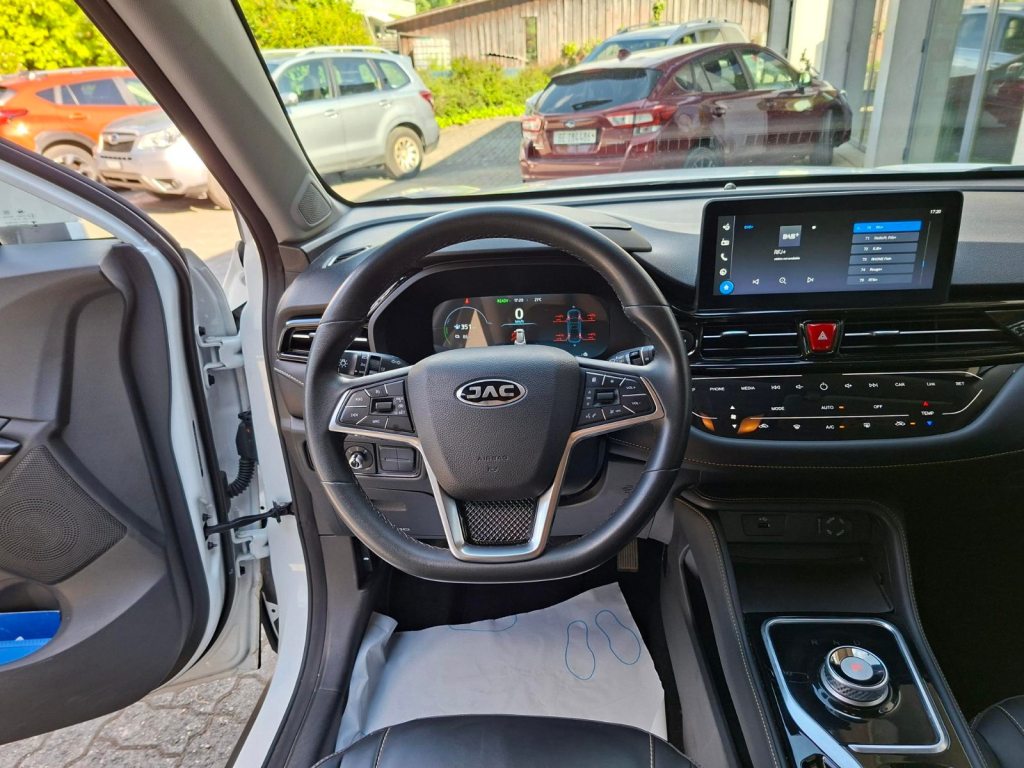 JAC e-JS4 Electric, Electric, Second hand / Used, Automatic - 6