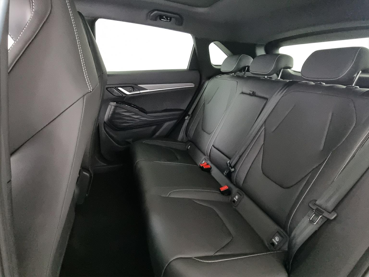 JAC JS6 PHEV, New car, Automatic - 7