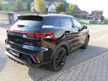 JAC JS6 1.5 PHEV, Plug-in-Hybrid Benzin/Elektro, Neuwagen, Automatik - 4