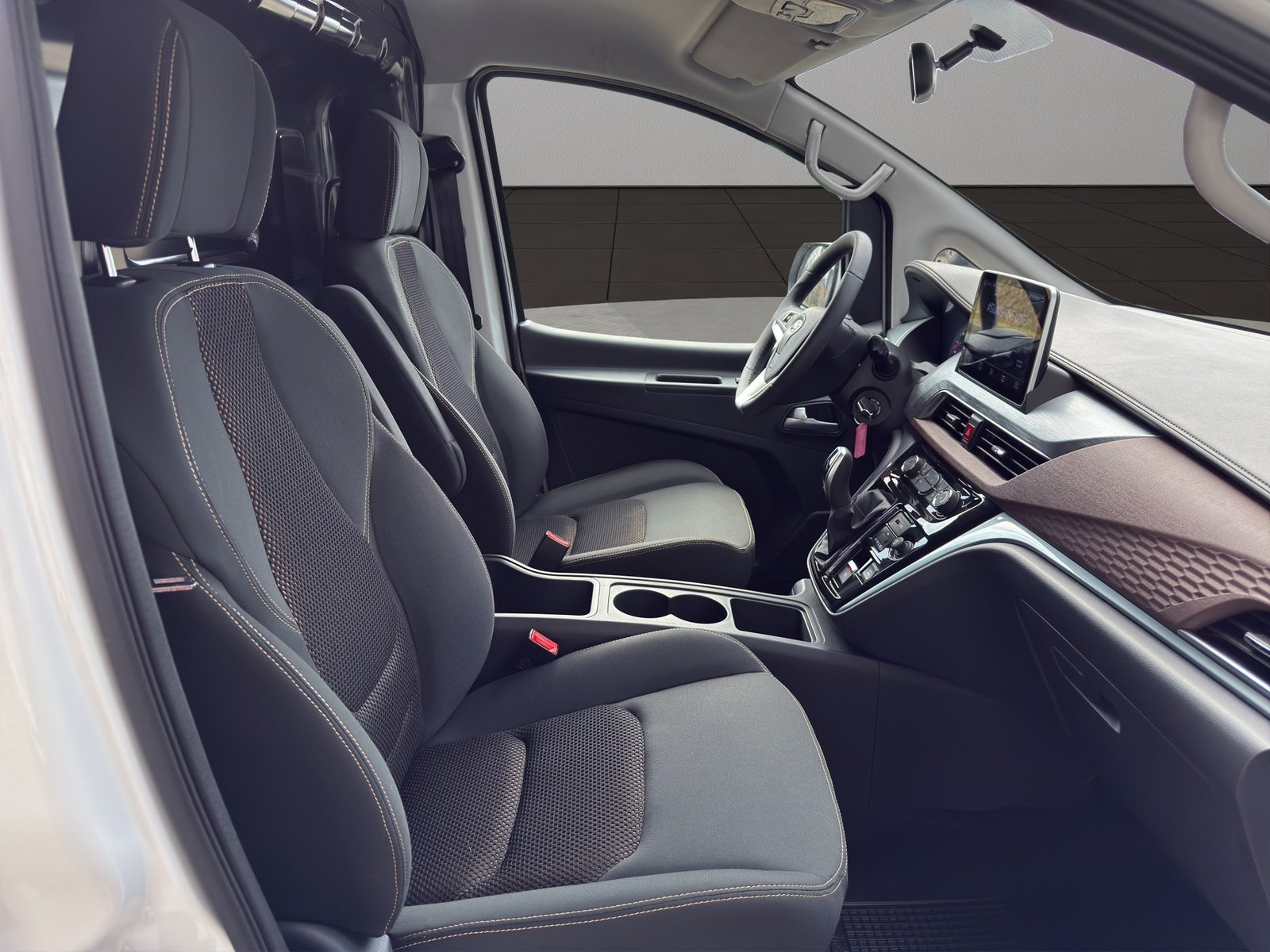 JAC M3ev, Electric, New car, Automatic - 7
