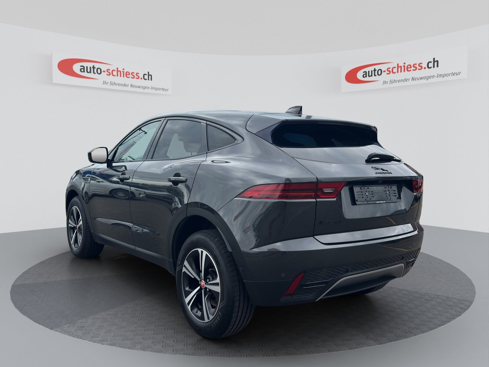 JAGUAR D165 S AWD Black Pack, Mild-Hybrid Diesel/Elektro, Occasion / Gebraucht, Automatik - 3