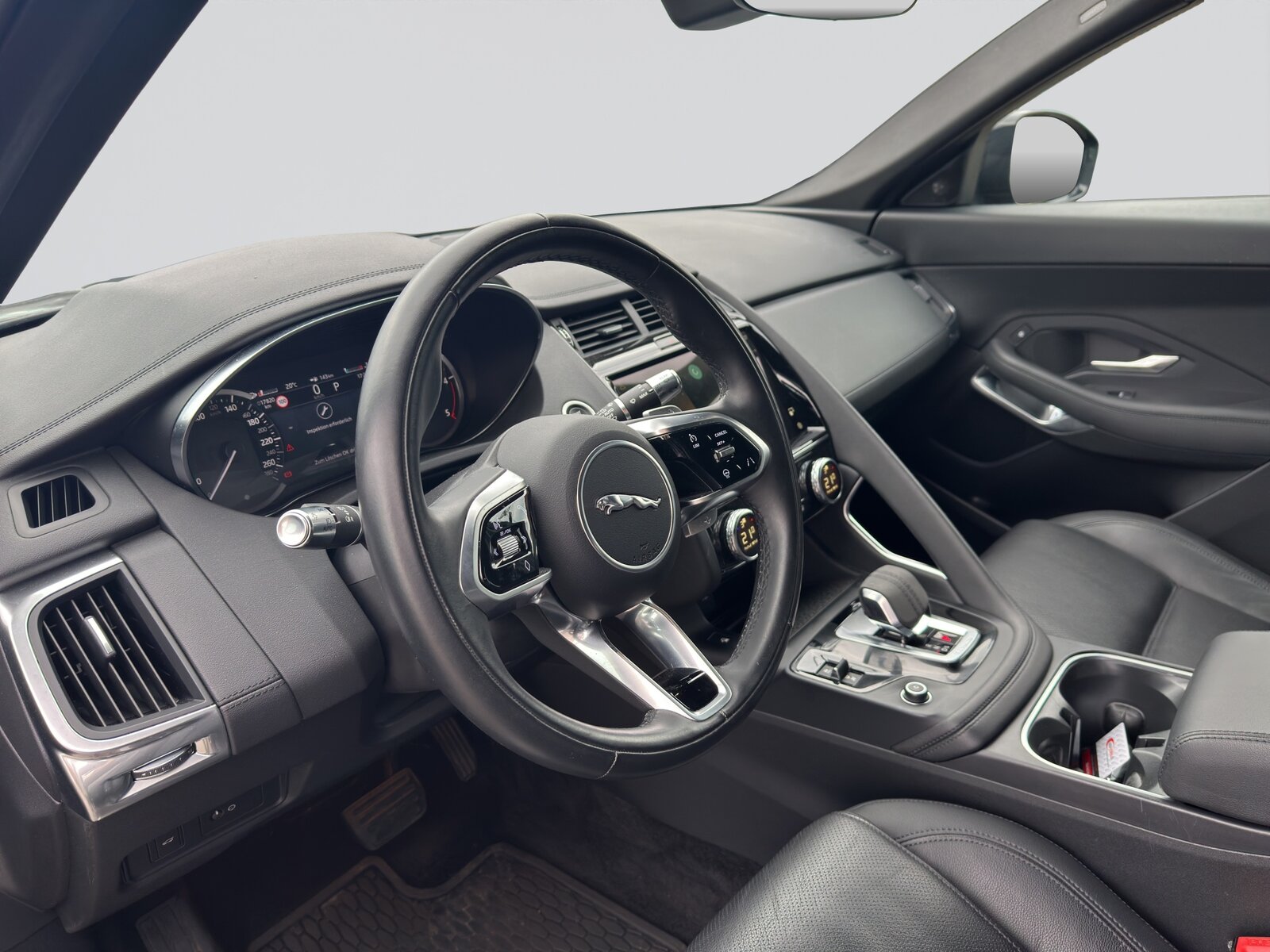JAGUAR D165 S AWD Black Pack, Mild-Hybrid Diesel/Elektro, Occasion / Gebraucht, Automatik - 7
