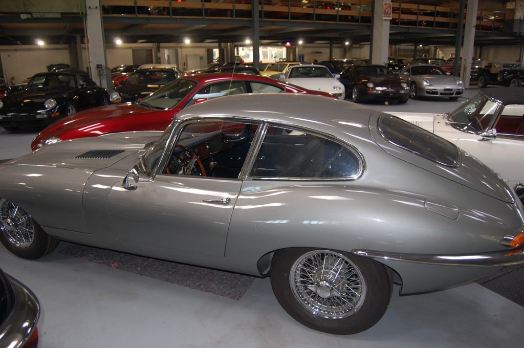 JAGUAR coupé, Petrol, Classic, Manual - 3