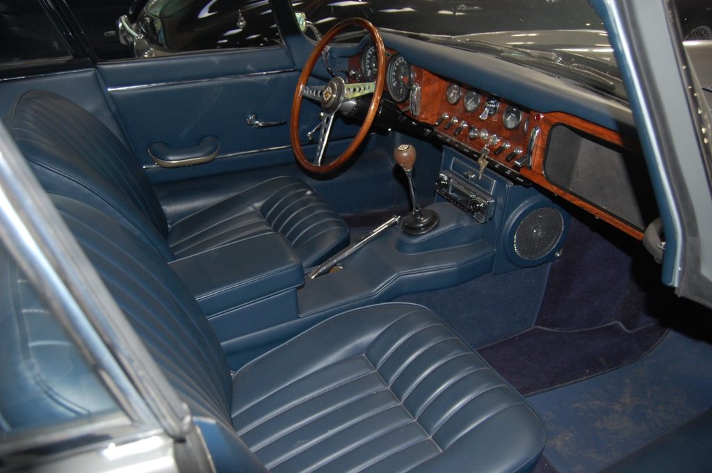 JAGUAR coupé, Petrol, Classic, Manual - 5