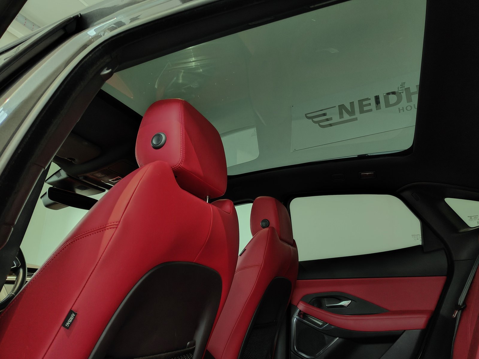 JAGUAR E-Pace 2.0d D240 R-Dynamic SE AWD Automatik, Diesel, Occasion / Utilisé, Automatique - 7