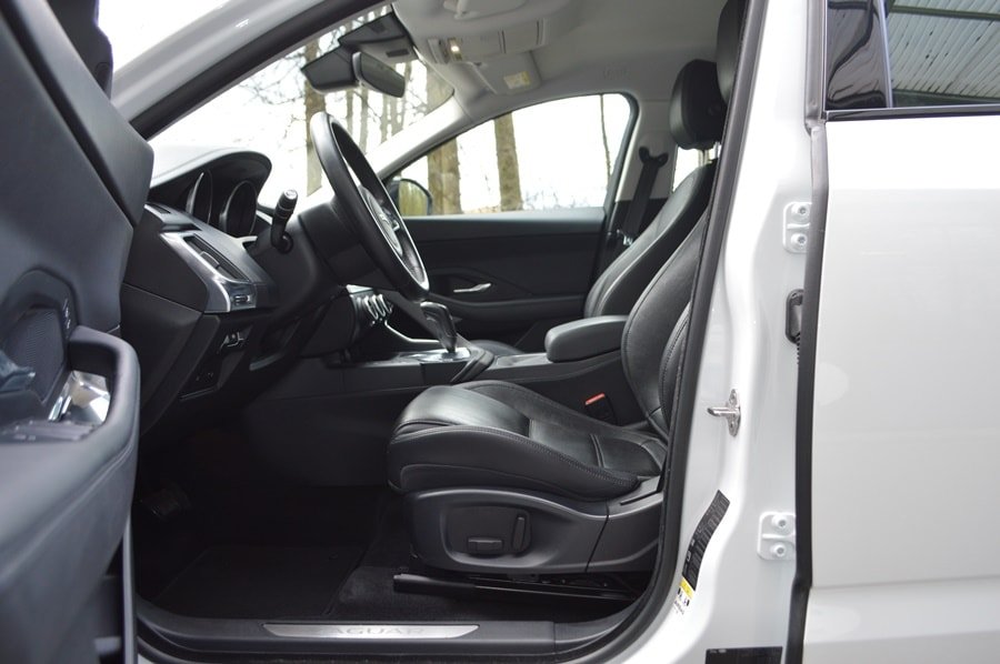 JAGUAR E-Pace 2.0d D150 S AWD Automatik, Diesel, Occasion / Gebraucht, Automatik - 6