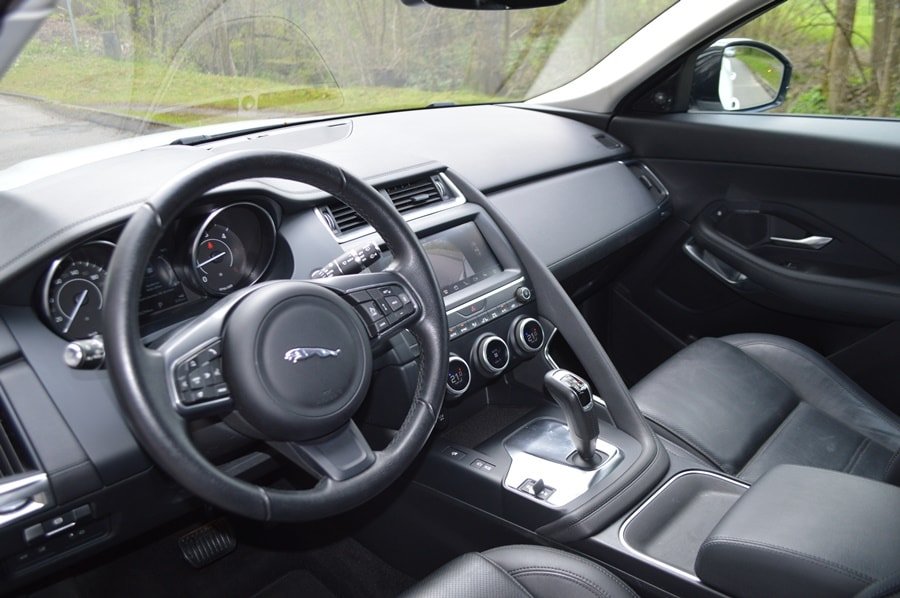 JAGUAR E-Pace 2.0d D150 S AWD Automatik, Diesel, Occasion / Gebraucht, Automatik - 7