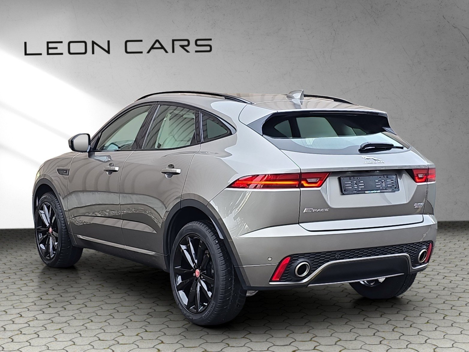 JAGUAR E-Pace 2.0d D150 R-Dynamic S AWD Automatik, Diesel, Occasioni / Usate, Automatico - 2