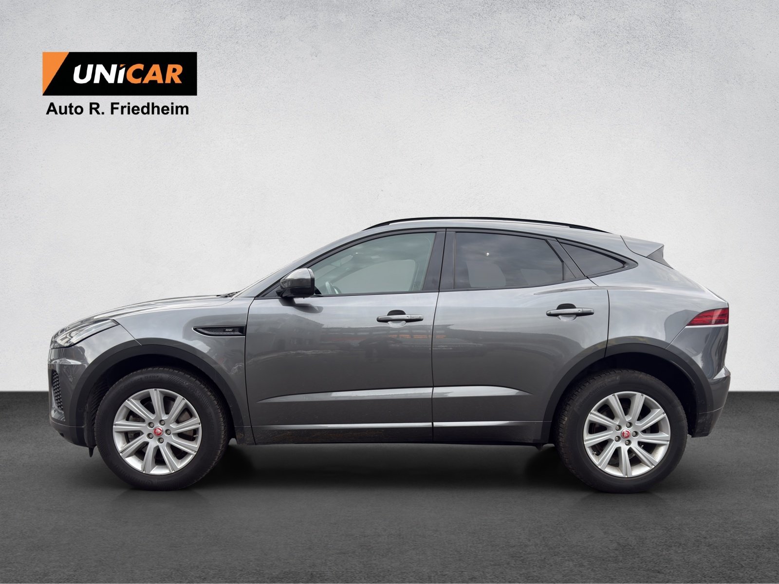 JAGUAR E-Pace 2.0 P250 R-Dynamic SE AWD, Essence, Occasion / Utilisé, Automatique - 4