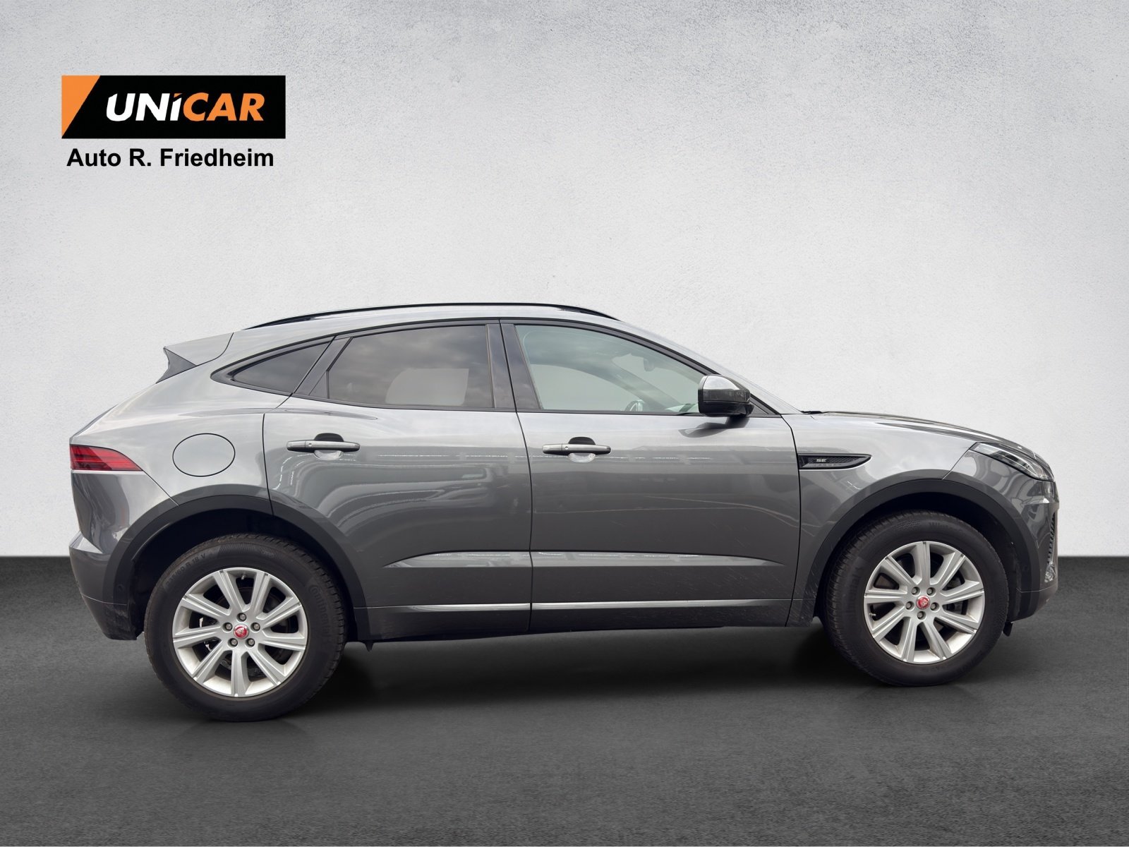 JAGUAR E-Pace 2.0 P250 R-Dynamic SE AWD, Essence, Occasion / Utilisé, Automatique - 7