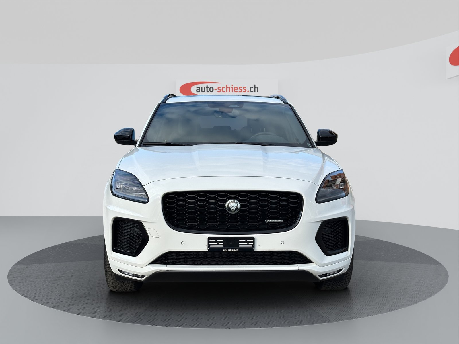 JAGUAR E-Pace 2.0 P250 R-Dynamic Black AWD SE, Mild-Hybrid Petrol/Electric, Second hand / Used, Automatic - 2