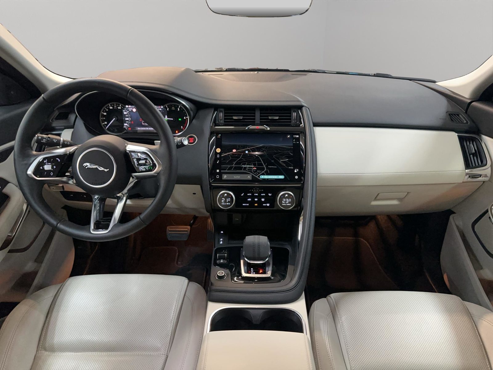 JAGUAR E-Pace 2.0 D I4 165 SE AWD, Mild-Hybrid Diesel/Electric, Second hand / Used, Automatic - 6