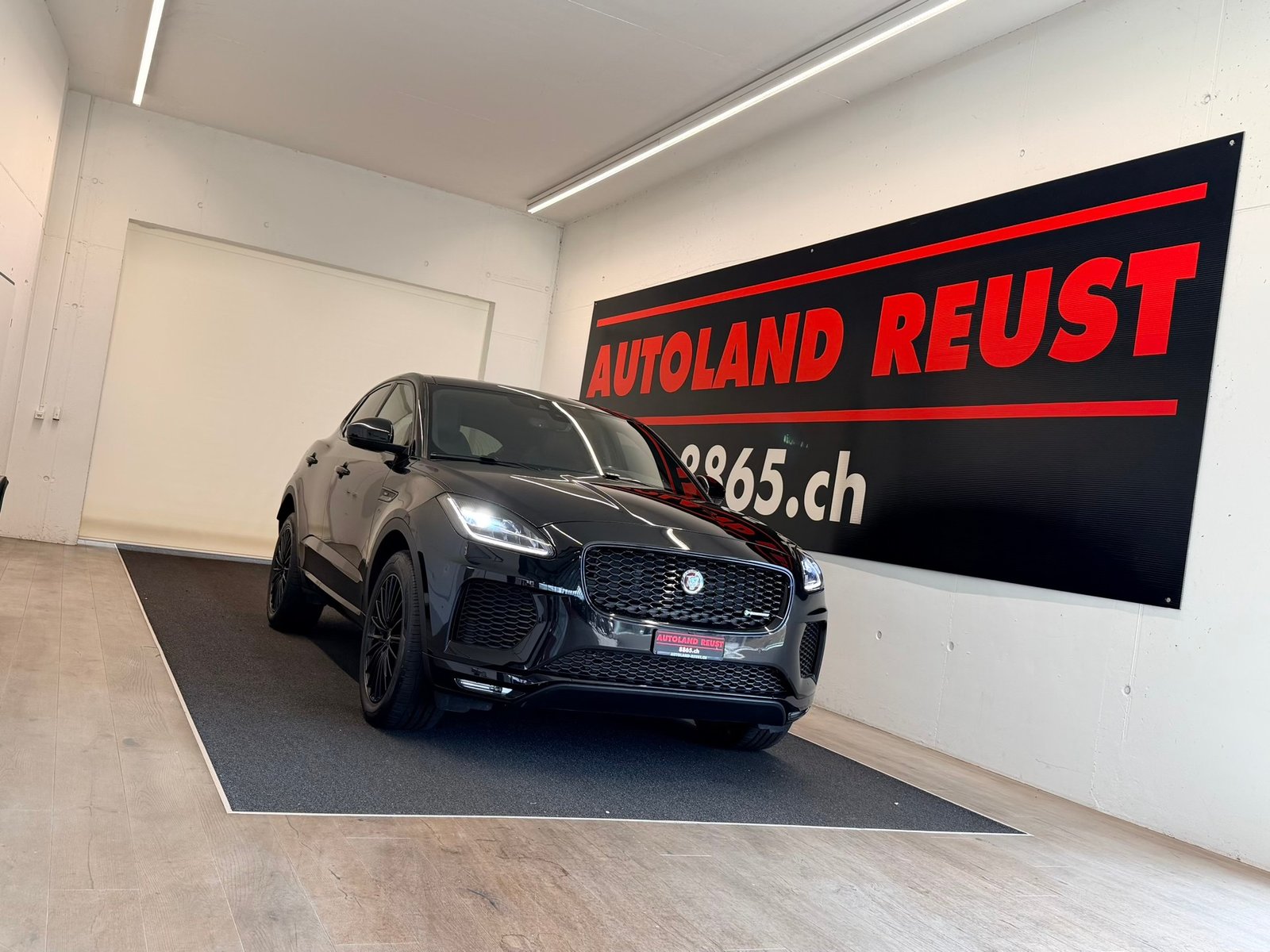 JAGUAR E-Pace P200 R-Dynamic S AWD Automatik