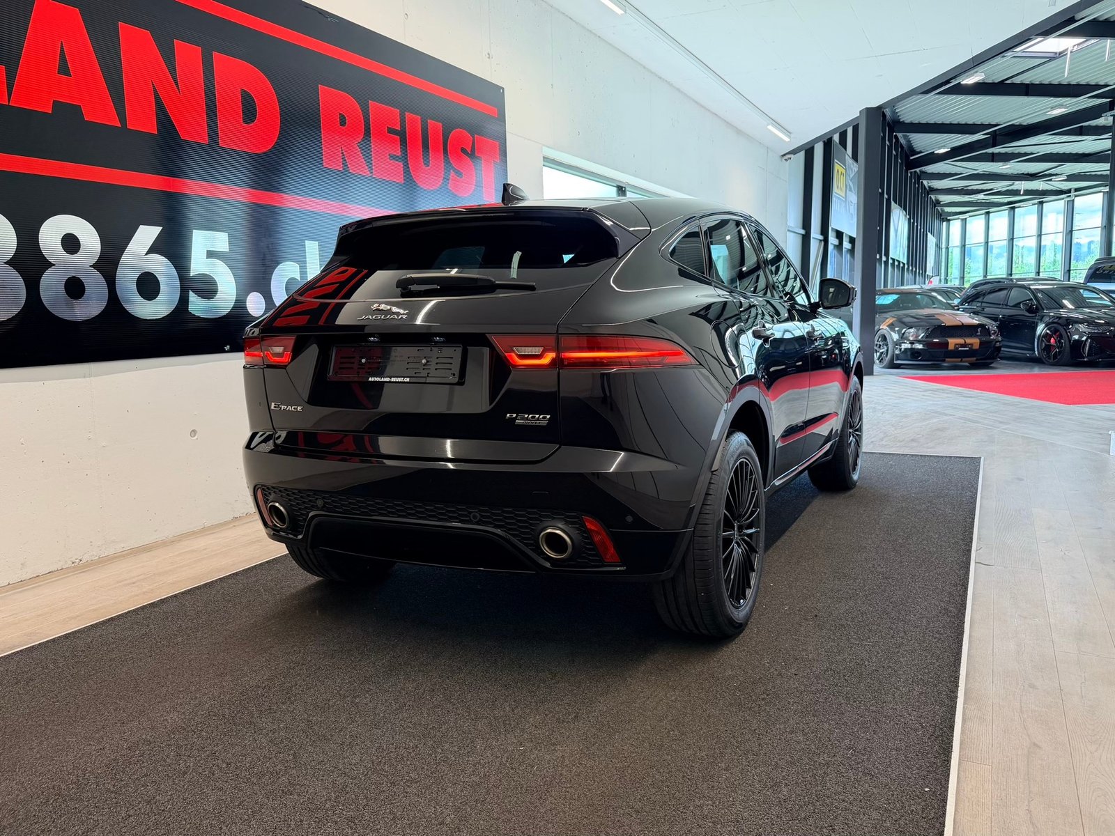 JAGUAR E-Pace P200 R-Dynamic S AWD Automatik, Benzin, Occasion / Gebraucht, Automatik - 6