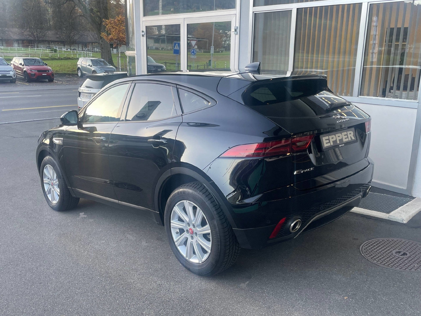 JAGUAR E-Pace 2.0 T 200 S AWD, Benzina, Occasioni / Usate, Automatico - 3