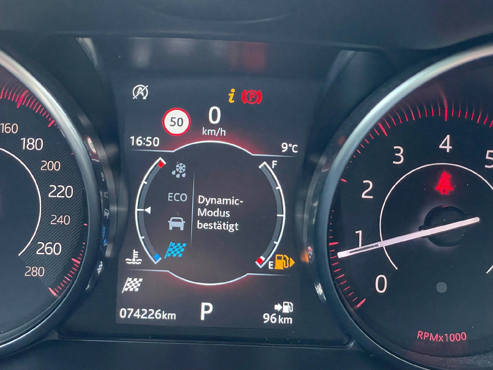 JAGUAR E-Pace 2.0 T 200 S AWD, Benzina, Occasioni / Usate, Automatico - 5