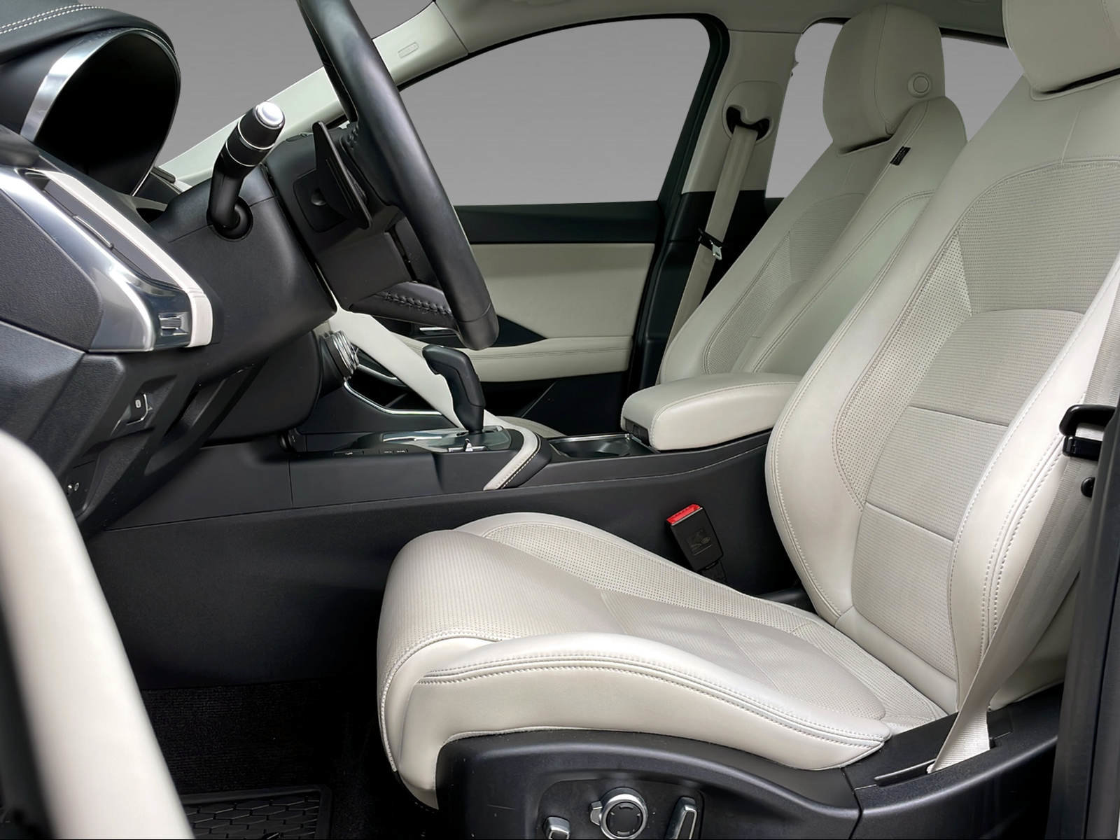 JAGUAR E-Pace 2.0 T 250 R-Dynamic HSE AWD, Benzina, Occasioni / Usate, Automatico - 4