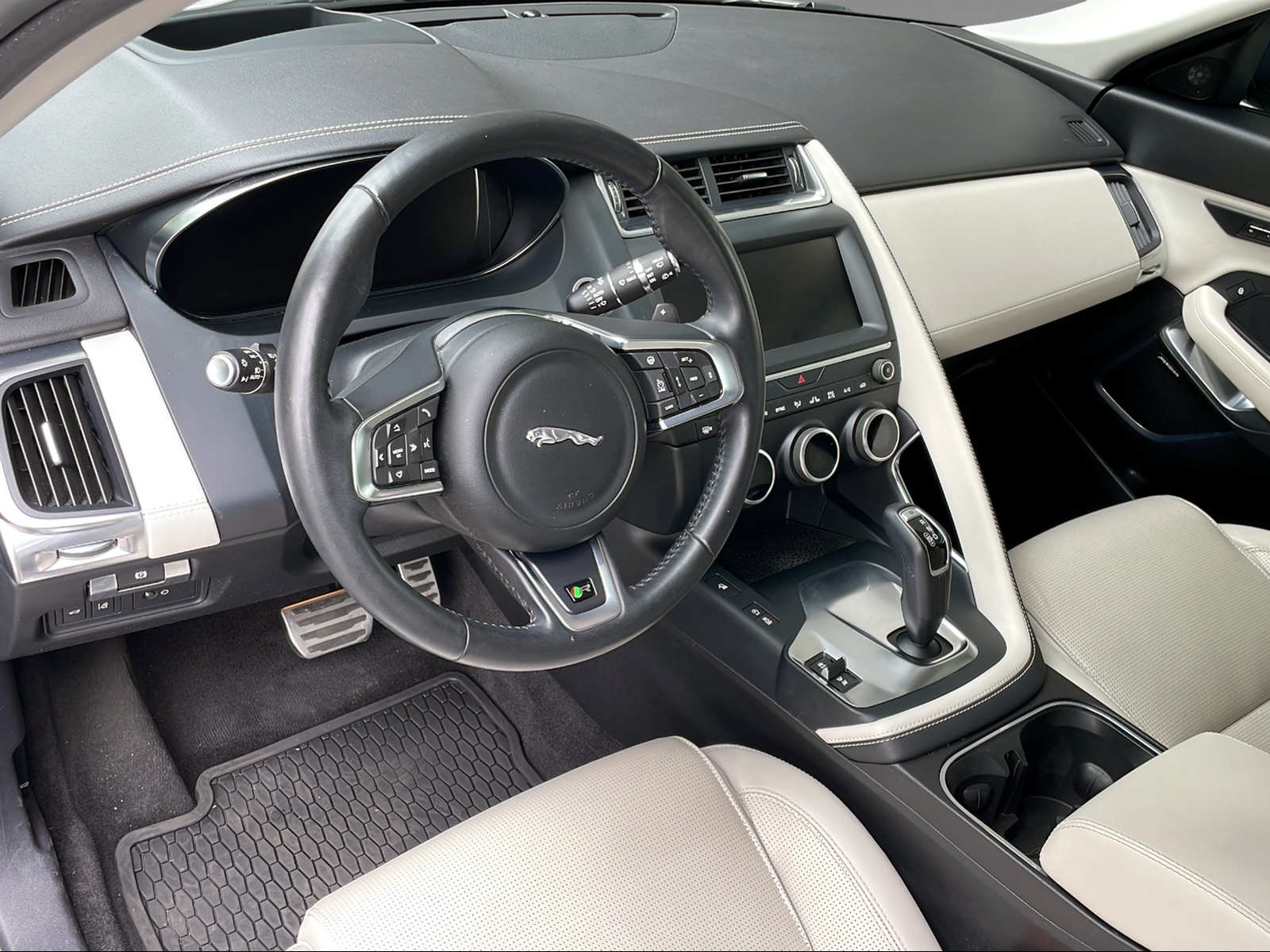 JAGUAR E-Pace 2.0 T 250 R-Dynamic HSE AWD, Benzina, Occasioni / Usate, Automatico - 5