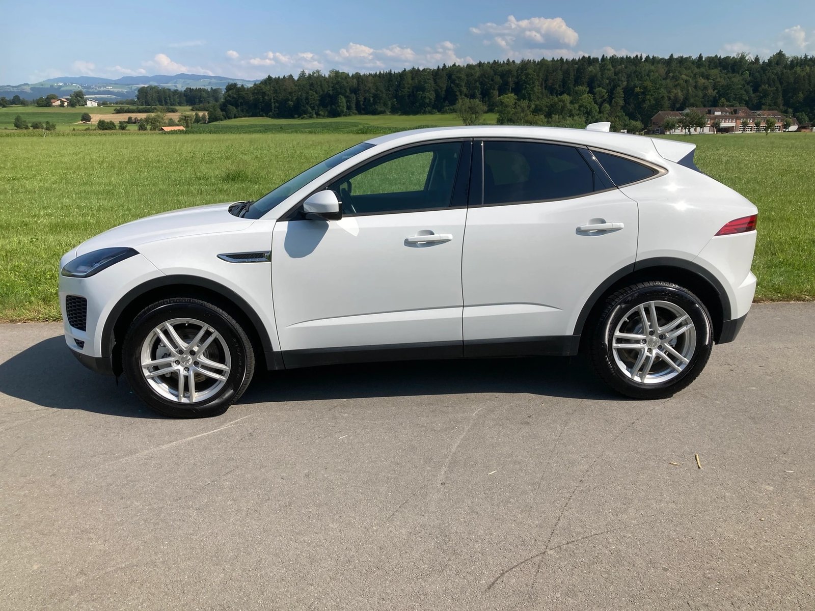 JAGUAR E-Pace 2.0d D150 AWD Automatik, Diesel, Occasioni / Usate, Automatico - 5
