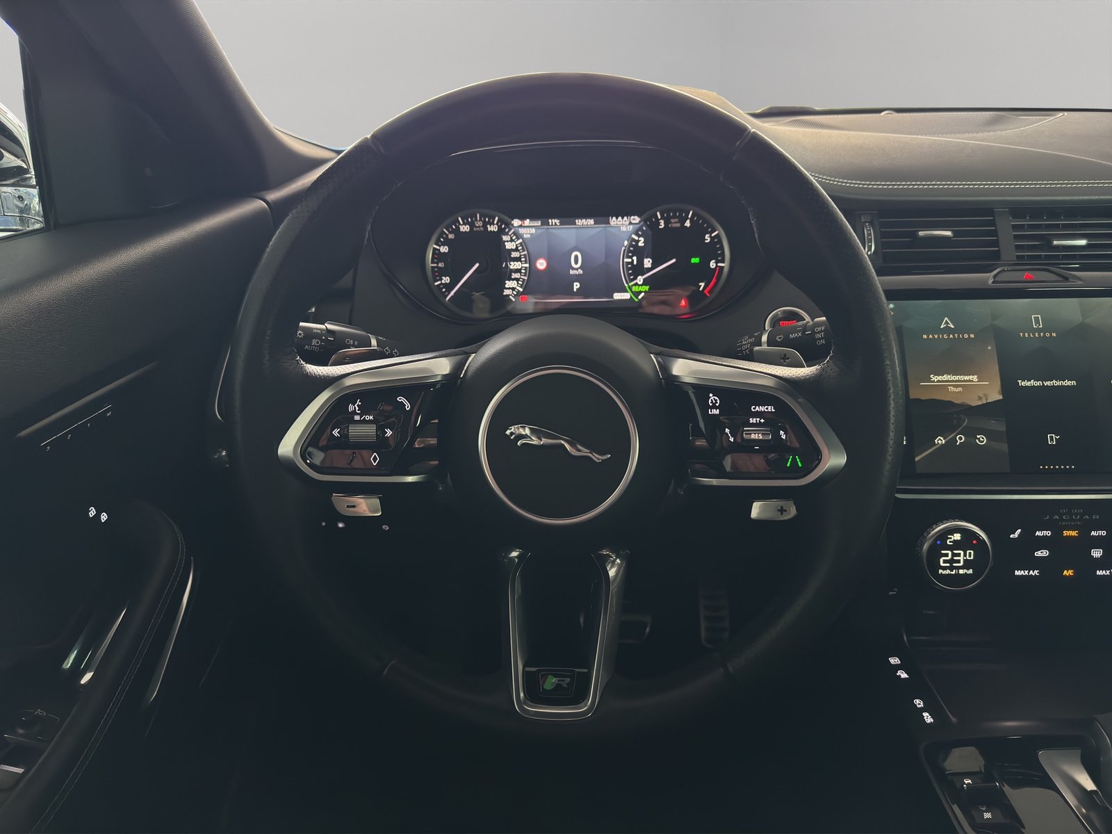 JAGUAR E-Pace 1.5 T 300e R-Dynamic S, Plug-in-Hybrid Benzin/Elektro, Occasion / Gebraucht, Automatik - 6