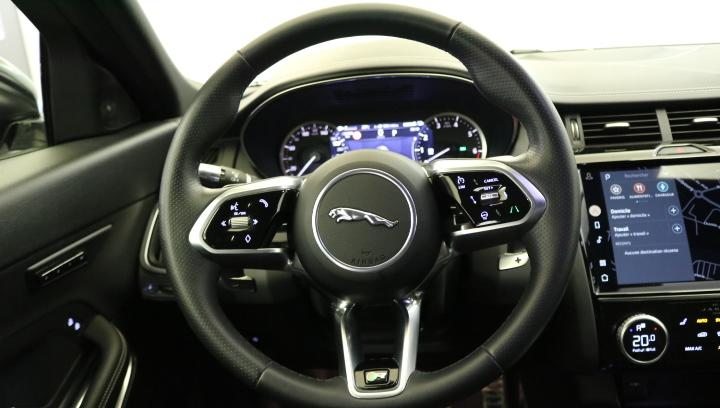 JAGUAR E-Pace 1.5 T 300e R-Dynamic S AWD, Plug-in-Hybrid Petrol/Electric, Second hand / Used, Automatic - 7