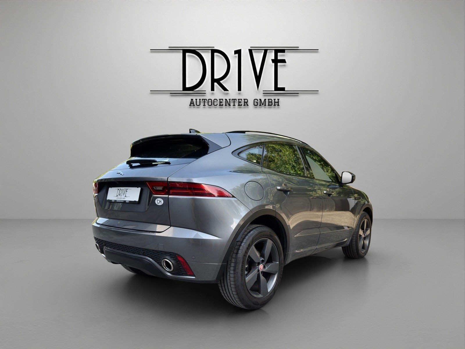 JAGUAR E-Pace 2.0d D180 AWD Automatik, Diesel, Occasion / Gebraucht, Automatik - 5