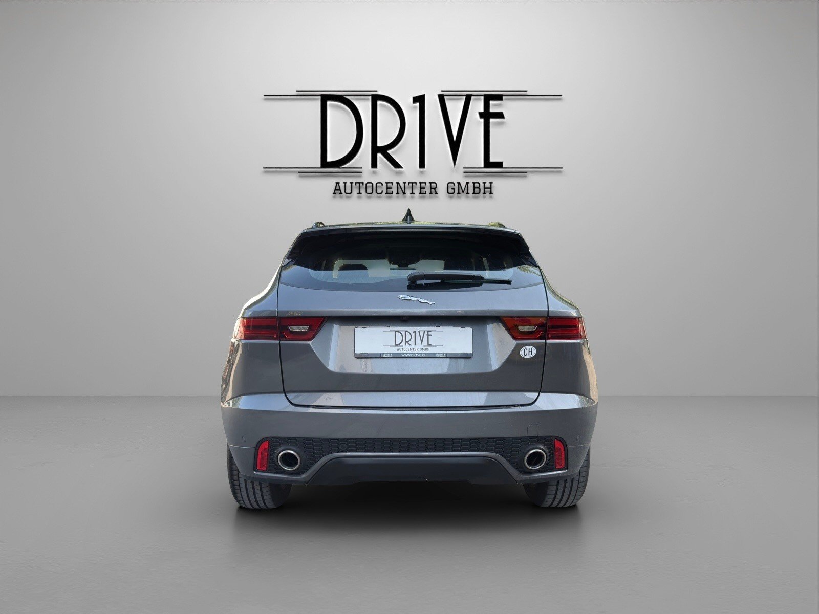 JAGUAR E-Pace 2.0d D180 AWD Automatik, Diesel, Occasion / Gebraucht, Automatik - 6
