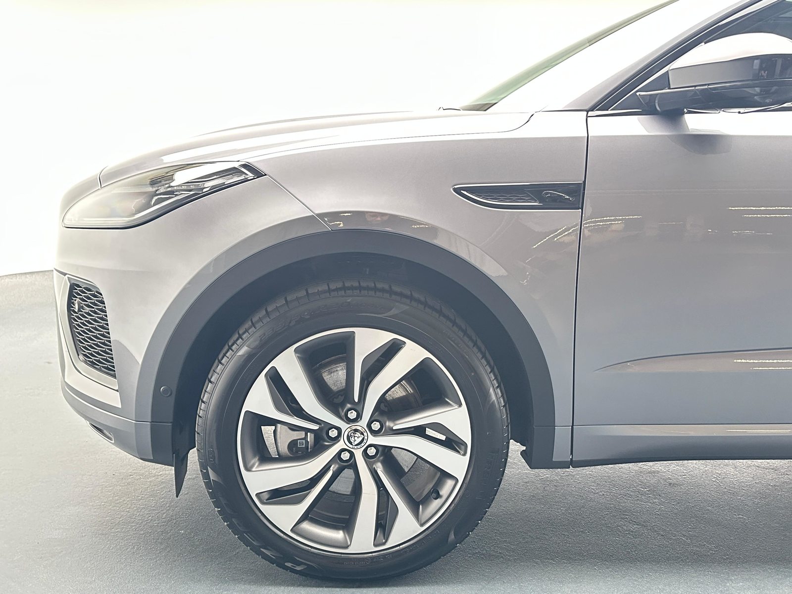 JAGUAR E-Pace 1.5 T 300e R-Dynamic SE AWD, Plug-in-Hybrid Benzina/Elettrica, Occasioni / Usate, Automatico - 3
