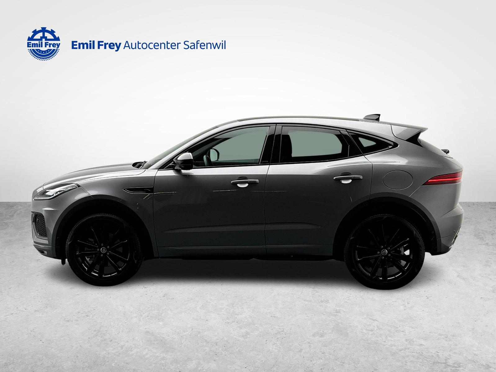 JAGUAR E-Pace 1.5 T 300e R-Dynamic SE AWD, Plug-in-Hybrid Petrol/Electric, Second hand / Used, Automatic - 2