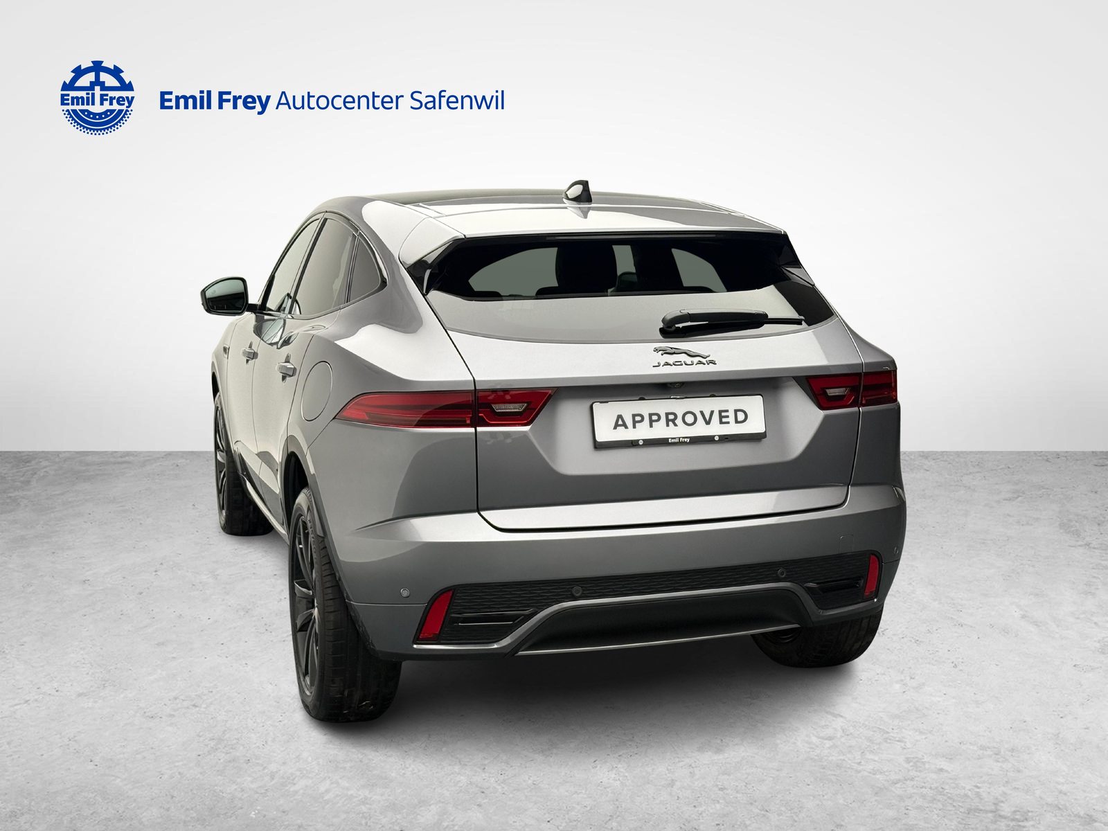 JAGUAR E-Pace 1.5 T 300e R-Dynamic SE AWD, Plug-in-Hybrid Petrol/Electric, Second hand / Used, Automatic - 3