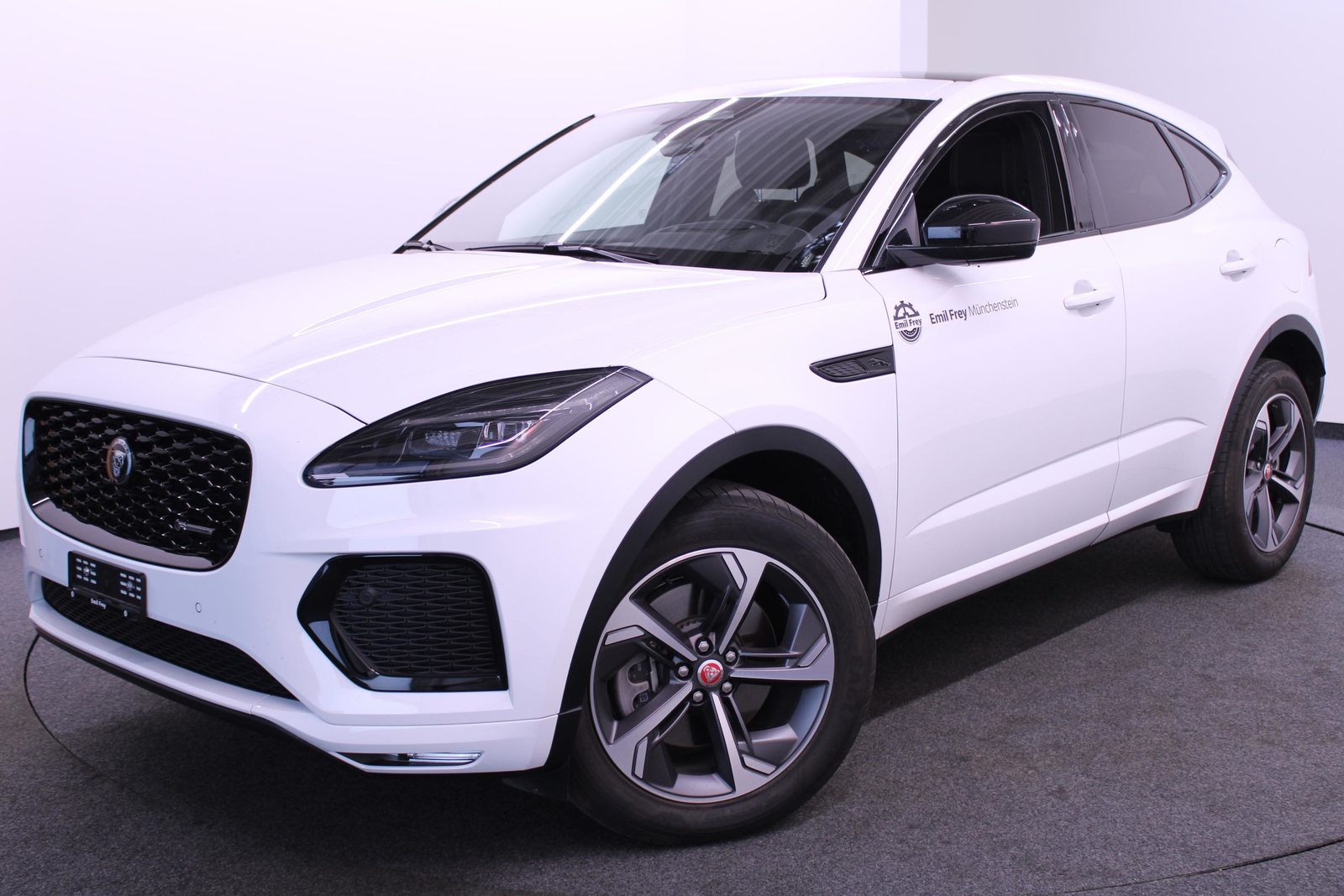JAGUAR E-Pace 1.5 T 300e R-Dynamic SE AWD "Inkl. Anhänger Kupplung, Plug-in-Hybrid Benzin/Elektro, Occasion / Gebraucht, Automatik - 2