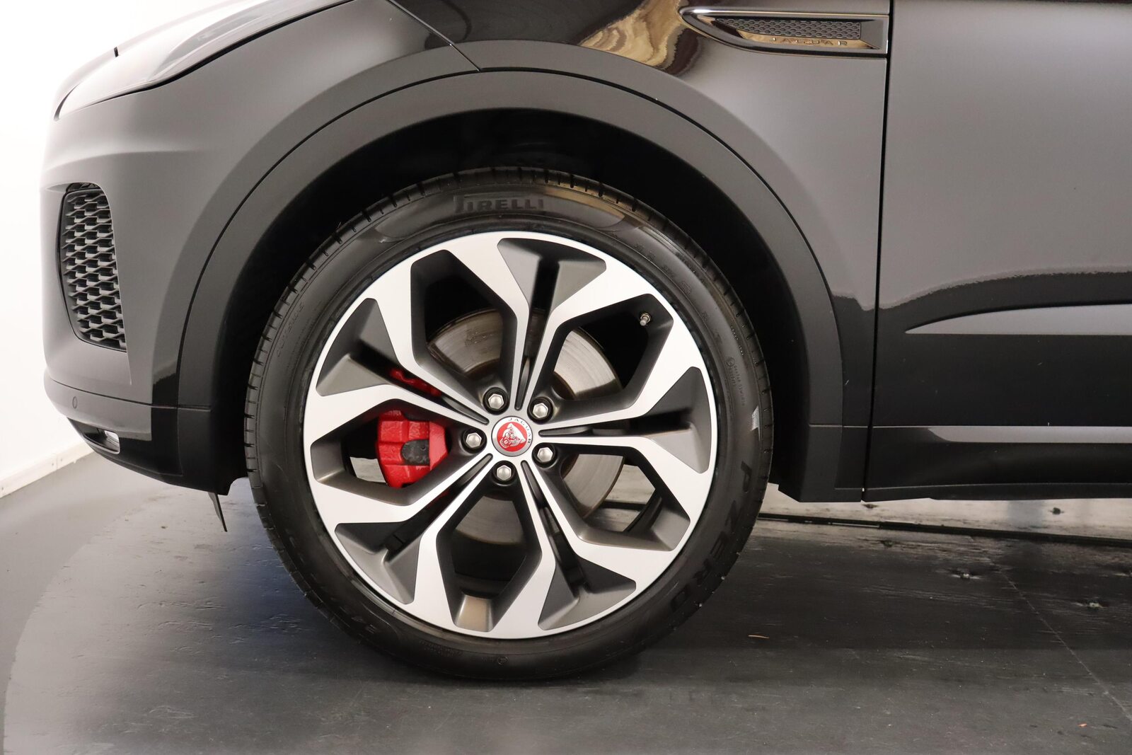 JAGUAR E-Pace 2.0 T 200 R-Dynamic S AWD, Benzina, Occasioni / Usate, Automatico - 5