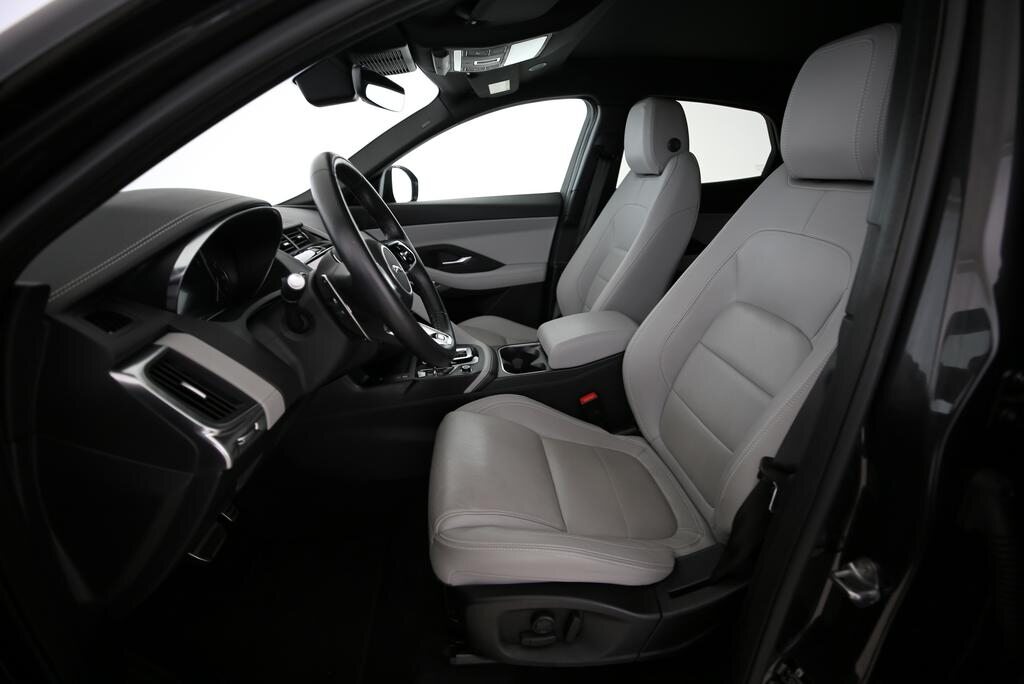 JAGUAR E-Pace 2.0 I4 200 R-Dynamic SE AWD, Mild-Hybrid Benzin/Elektro, Occasion / Gebraucht, Automatik - 4