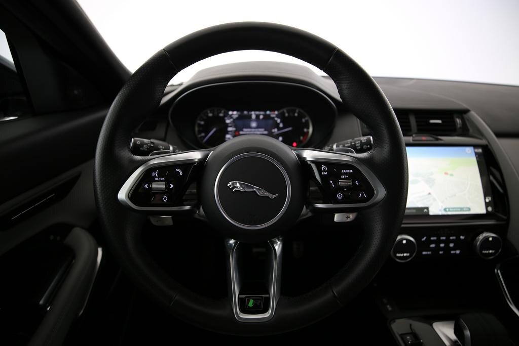 JAGUAR E-Pace 2.0 I4 200 R-Dynamic SE AWD, Mild-Hybrid Benzin/Elektro, Occasion / Gebraucht, Automatik - 6